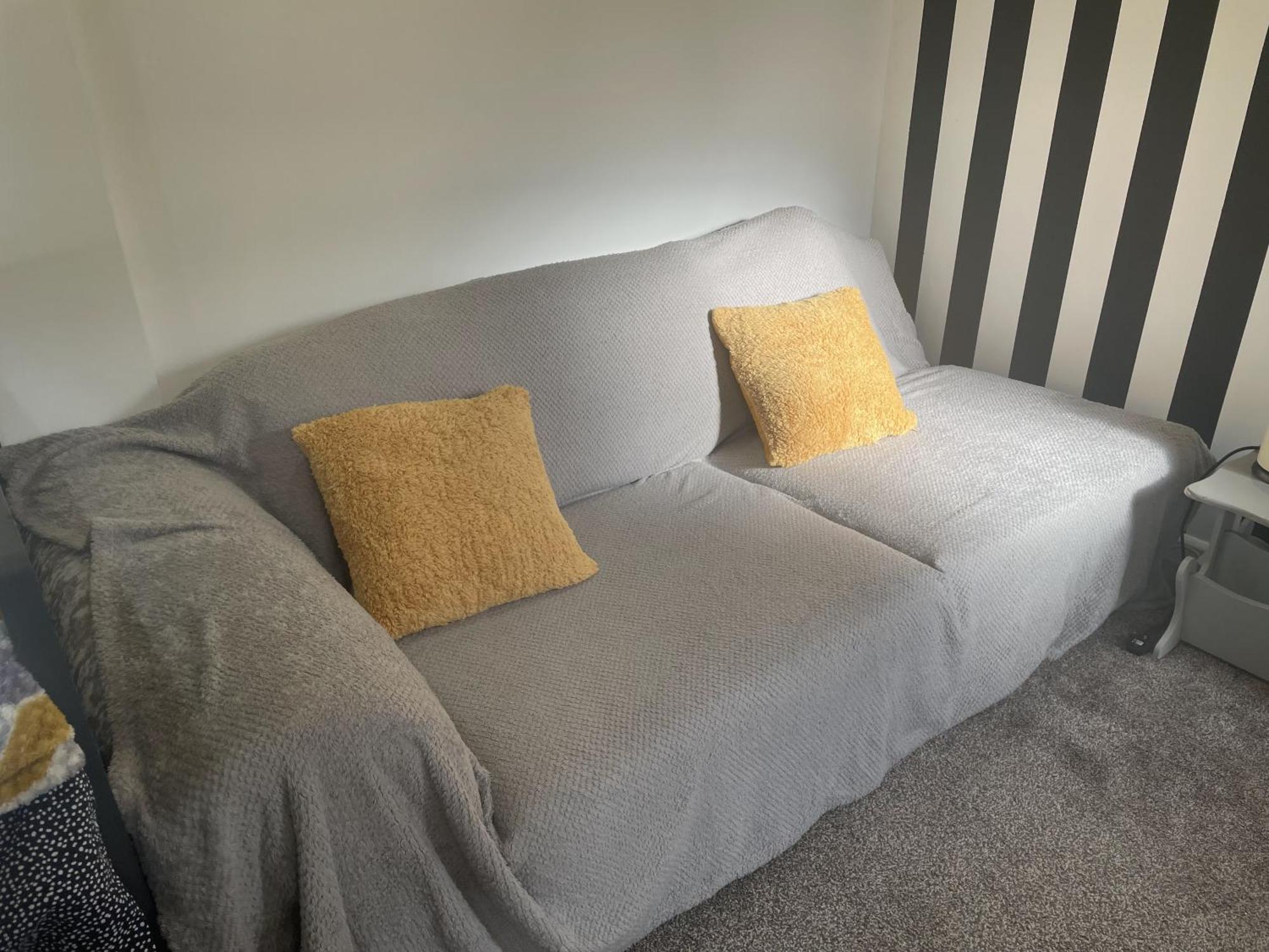 Beautiful Place To Live Near Heathrow Windsor Legoland & Free Parking Onsite バーナム エクステリア 写真